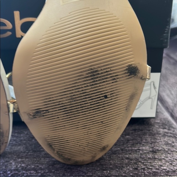 Bebe White and Gold Elegant Heels - Picture 13 of 15